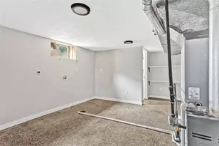 1075 Kingston St, Aurora, CO 80010 - Photo 15
