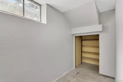 1075 Kingston Street, Aurora, CO 80010 - Photo 21
