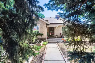 690 S Eliot St, Denver, CO 80219 - Photo 23