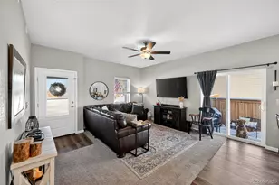 3042 Nectar St, Strasburg, CO 80136 - Photo 9