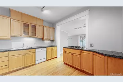 218 S Emerson Street, Denver, CO 80209 - Photo 15
