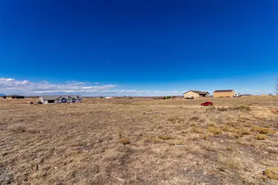 1069 S Limestone Lane, Pueblo, CO 81007 - Photo 3