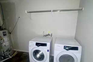 237 S Old Hammer St, Aurora, CO 80018 - Photo 9