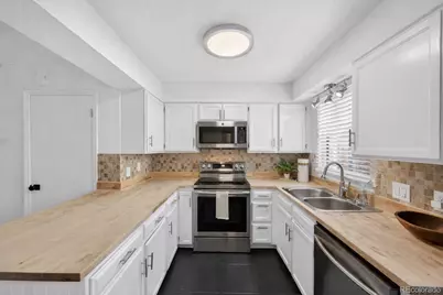 9410 W Ontario Drive, Littleton, CO 80128 - Photo 11