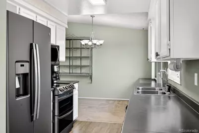 1013 Sable Boulevard, Aurora, CO 80011 - Photo 13