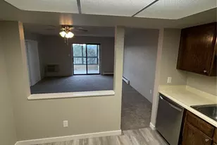13800 E Marina Dr, Aurora, CO 80014 - Photo 7