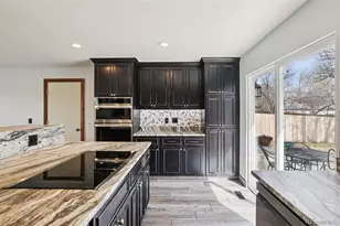 6138 W 85th Pl, Arvada, CO 80003 - Photo 9