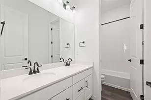 3795 Emerald Shore Cir, Loveland, CO 80538 - Photo 5