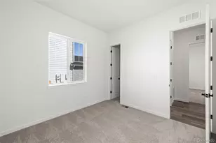 3795 Emerald Shore Cir, Loveland, CO 80538 - Photo 9