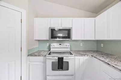 9632 Bramwood Street, Longmont, CO 80504 - Photo 21