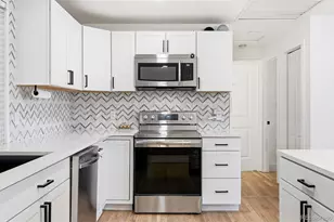 1515 S Carlan Ct, Denver, CO 80219 - Photo 15