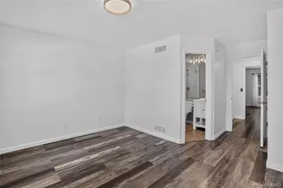 10166 W Dartmouth Avenue, Denver, CO 80227 - Photo 17