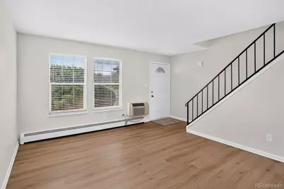 956 S Iola Street, Aurora, CO 80012 - Photo 3
