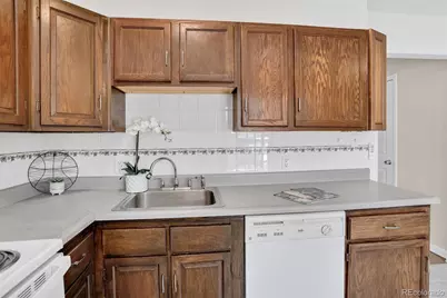 956 S Iola Street, Aurora, CO 80012 - Photo 19