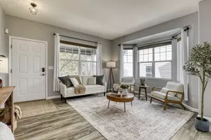 1310 S Duquesne Cir, Aurora, CO 80018 - Photo 5