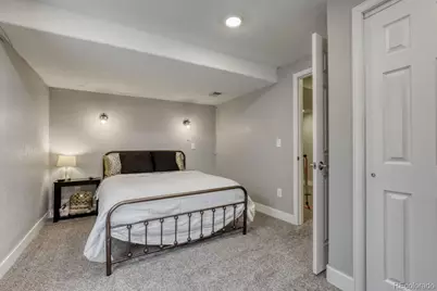 1310 S Duquesne Circle, Aurora, CO 80018 - Photo 29