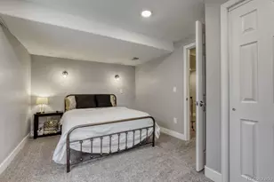 1310 S Duquesne Cir, Aurora, CO 80018 - Photo 29