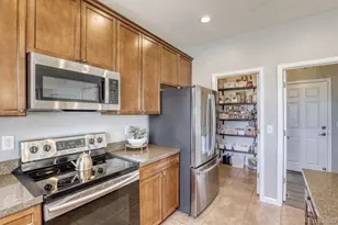 1310 S Duquesne Cir, Aurora, CO 80018 - Photo 15