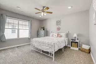 1310 S Duquesne Cir, Aurora, CO 80018 - Photo 25