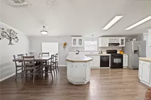 1095 Western Dr, Colorado Springs, CO 80915 - Photo 7