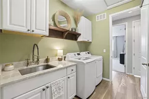 21926 E Tufts Cir, Aurora, CO 80015 - Photo 37