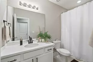 21926 E Tufts Cir, Aurora, CO 80015 - Photo 33