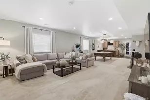 21926 E Tufts Cir, Aurora, CO 80015 - Photo 25