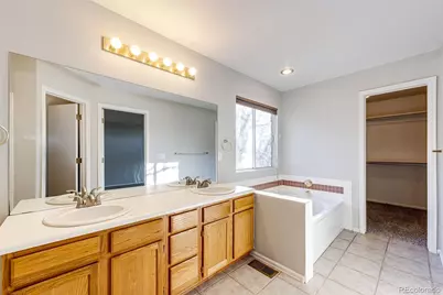 2356 S Harlan Court, Lakewood, CO 80227 - Photo 31