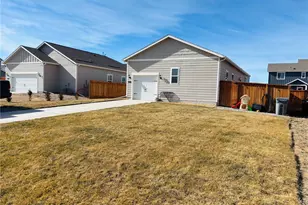 3042 Nectar St, Strasburg, CO 80136 - Photo 3