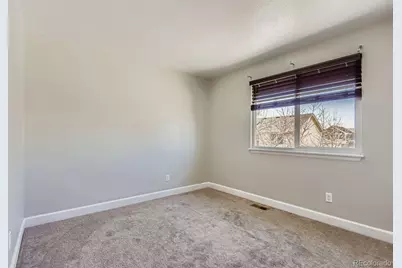4925 Freeport Way, Denver, CO 80239 - Photo 13