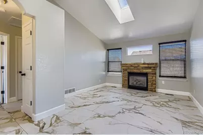 4925 Freeport Way, Denver, CO 80239 - Photo 3