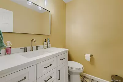 1435 E Irish Lane, Littleton, CO 80122 - Photo 11
