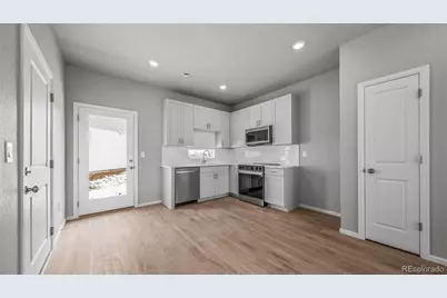 9997 Revere Court, Commerce City, CO 80022 - Photo 7