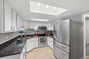 1807 S Deframe St, Lakewood, CO 80228 - Photo 5