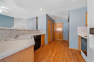 7659 S Biloxi Way, Aurora, CO 80016 - Photo 13