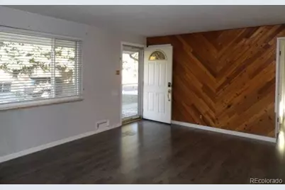 6555 Teller Street, Arvada, CO 80003 - Photo 9