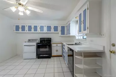 3075 S Emerson Way, Englewood, CO 80113 - Photo 7