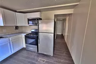 220 Mount View Ln, Colorado Springs, CO 80907 - Photo 15