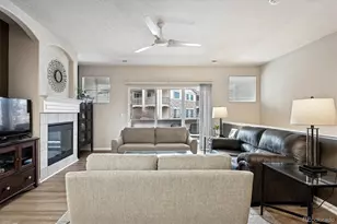 22960 E Roxbury Dr, Aurora, CO 80016 - Photo 7