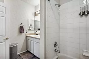 22960 E Roxbury Dr, Aurora, CO 80016 - Photo 17