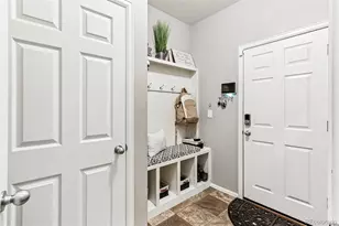 22537 E Union Cir, Aurora, CO 80015 - Photo 33