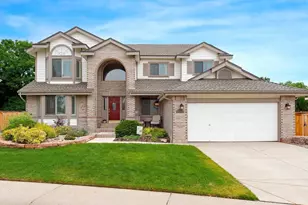 2085 Chelsea Ct, Highlands Ranch, CO 80126 - Photo 1