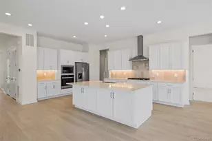 820 Bahia Pt, Castle Rock, CO 80104 - Photo 5