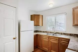 20691 E Buchanan Dr, Aurora, CO 80011 - Photo 13