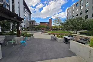 1625 Larimer St, Denver, CO 80202 - Photo 23