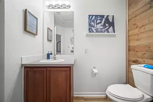 15475 Andrews Dr, Denver, CO 80239 - Photo 27