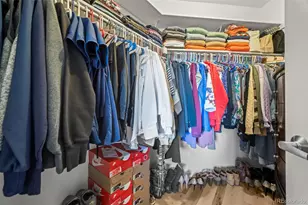 15475 Andrews Dr, Denver, CO 80239 - Photo 21