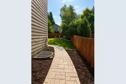 272 Las Lomas Street, Brighton, CO 80601 - Photo 23