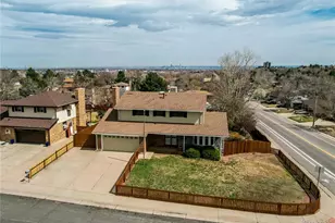 806 Cole St, Golden, CO 80401 - Photo 11