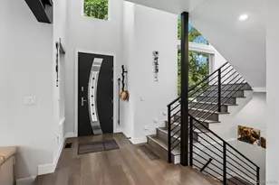 966 St Paul St, Denver, CO 80206 - Photo 7